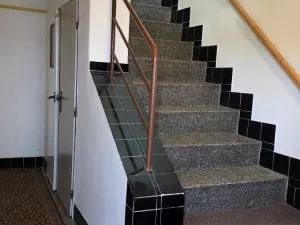Prodej obchodního prostoru, Staré Město, Na Baštici, 240 m2