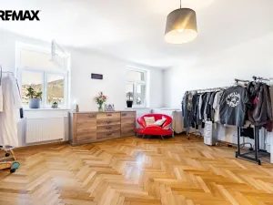 Prodej bytu 3+kk, Karlovy Vary, Bulharská, 94 m2