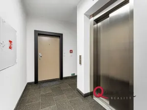 Prodej bytu 4+kk, Praha - Hrdlořezy, Mezilehlá, 96 m2