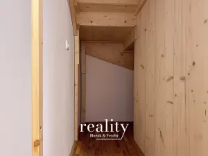 Pronájem atypického bytu, Moravské Budějovice, Gymnazijní, 73 m2