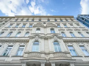 Pronájem kanceláře, Praha - Nové Město, Karlovo náměstí, 18 m2