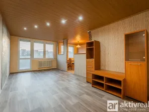 Pronájem bytu 3+1, Neratovice, Dr. E. Beneše, 68 m2
