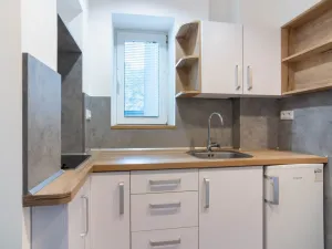 Prodej bytu 1+1, Trutnov - Horní Předměstí, Břečtejnská, 28 m2