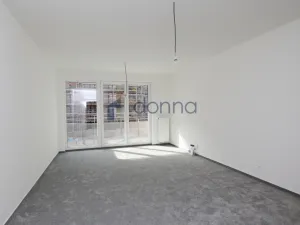 Pronájem bytu 1+kk, Praha, Kabešova, 33 m2