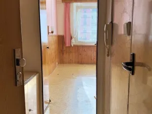 Prodej bytu 1+1, Plzeň - Doubravka, Popelnicová, 36 m2