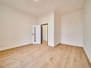 Pronájem bytu 2+kk, Trutnov - Horní Staré Město, Horská, 74 m2