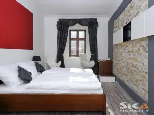 Prodej restaurace, Louny, Mírové náměstí, 530 m2