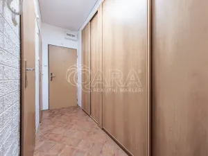 Prodej bytu 2+1, Unhošť, Komenského, 52 m2