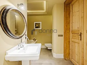 Pronájem bytu 2+1, Praha, Plaská, 121 m2