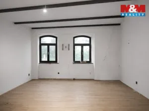 Prodej rodinného domu, Horní Cerekev, nám. T. G. Masaryka, 239 m2