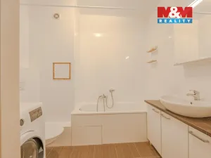 Prodej bytu 2+kk, Sázava, Sídliště 9. května, 42 m2