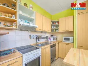 Prodej bytu 3+1, Pardubice - Studánka, Lidmily Malé, 57 m2