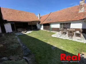 Prodej rodinného domu, Kulířov, 400 m2