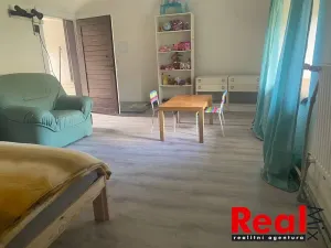 Prodej rodinného domu, Kulířov, 400 m2