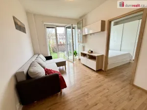 Pronájem bytu 2+kk, Kralupy nad Vltavou - Lobeček, Cesta brigádníků, 35 m2