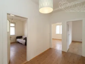 Pronájem bytu 2+1, Praha, Veleslavínská, 69 m2