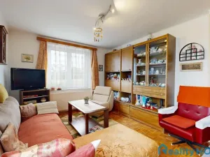 Prodej rodinného domu, Stádlec, 360 m2