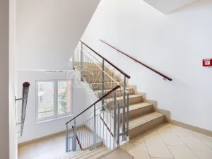 Prodej bytu 2+kk, Praha - Pitkovice, Májovková, 67 m2