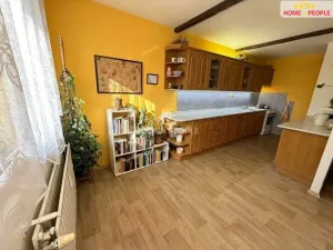 Prodej bytu 4+kk, Jince, Zborovská, 101 m2