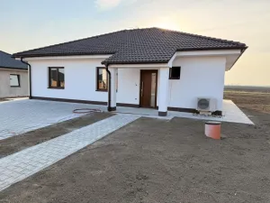 Prodej rodinného domu, Sopřeč, 145 m2