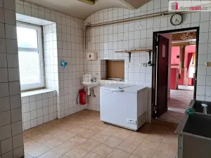 Prodej obchodního prostoru, Ústí nad Labem - Ústí nad Labem-centrum, Masarykova, 126 m2