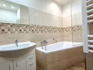 Pronájem bytu 2+1, Cheb, Přátelství, 49 m2