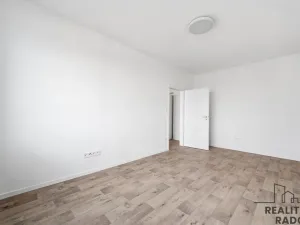 Pronájem bytu 2+kk, Pardubice - Zelené Předměstí, Teplého, 46 m2
