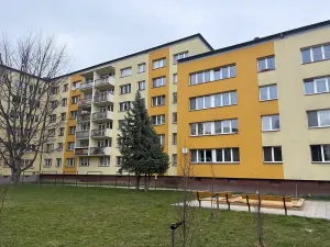 Prodej bytu 2+1, Opava, Edvarda Beneše, 53 m2