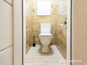 Pronájem bytu 2+kk, Praha - Hloubětín, Kardašovská, 42 m2