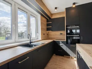 Prodej bytu 2+1, Orlová - Poruba, U Haldy, 93 m2