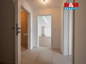 Prodej bytu 3+kk, Benešov, Dukelská, 77 m2