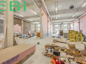 Pronájem skladu, Libiš, 2218 m2