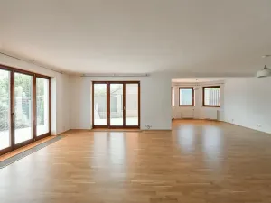 Prodej rodinného domu, Horoměřice, 350 m2