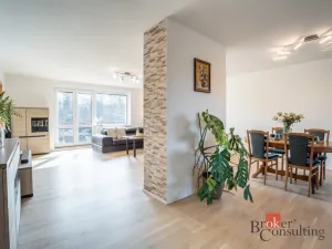 Prodej rodinného domu, Jablonec nad Nisou - Mšeno nad Nisou, U Zahrádek, 260 m2