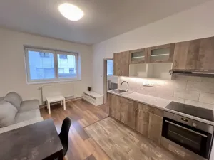 Pronájem bytu 2+kk, Náchod, Žižkova, 45 m2