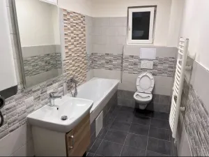 Pronájem bytu 2+kk, Náchod, Žižkova, 45 m2