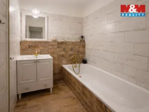 Prodej bytu 2+1, Ostrava - Poruba, Hlavní třída, 64 m2