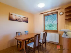 Prodej rodinného domu, Benešov, 260 m2