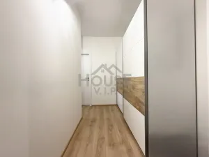 Prodej bytu 2+kk, Praha - Ďáblice, Křižanská, 49 m2