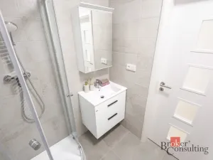 Prodej bytu 3+1, Praha - Modřany, Urbánkova, 79 m2