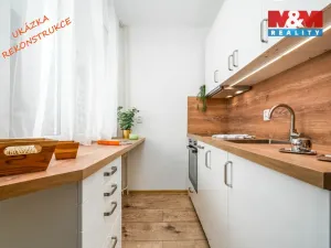 Prodej bytu 1+kk, Hradec Králové - Slezské Předměstí, Třebechovická, 27 m2