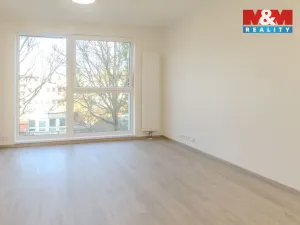 Prodej bytu 1+kk, Zlín, Nad Stráněmi, 34 m2