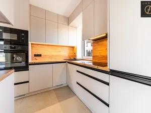 Prodej rodinného domu, Kamenné Žehrovice, K Rokli, 136 m2