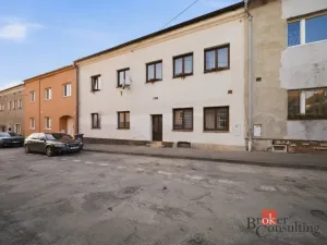 Prodej rodinného domu, Beroun - Beroun-Město, Hněvkovského, 367 m2