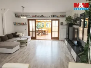 Pronájem bytu 4+1, Jinočany, Náměstí 5. května, 127 m2