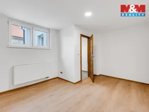 Prodej bytu 3+kk, Lochovice, 104 m2