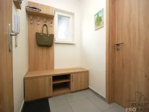 Pronájem bytu 3+kk, Břeclav, Mládežnická, 62 m2
