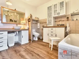 Prodej rodinného domu, Kolová, 180 m2