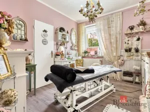 Prodej rodinného domu, Kolová, 180 m2