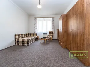 Prodej bytu 1+1, Praha - Nusle, V Horkách, 44 m2